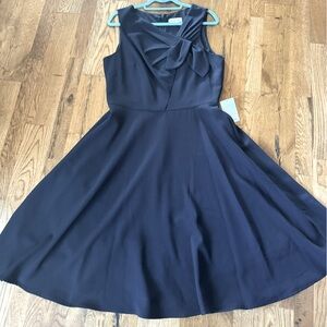 NWT. Harper Roe, size 16, Navy Dress